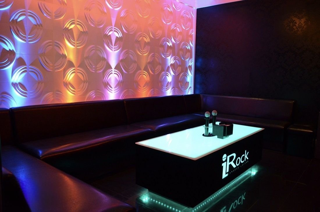 Medium Room